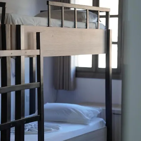 Helin's By Backpackers Hostel Berat