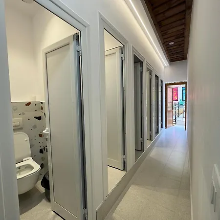 Helin's By Backpackers *