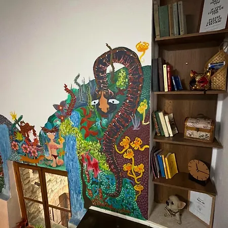 Hostel Helin's Μπεράτ
