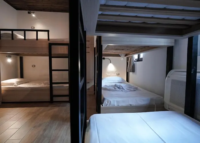 Hostel Helin's By Backpackers Berat