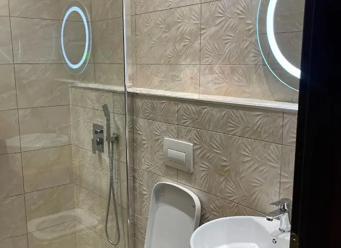 Helin's By Backpackers Hostel *