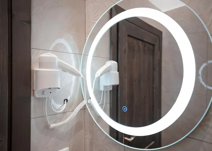 Helin's By Backpackers Berat