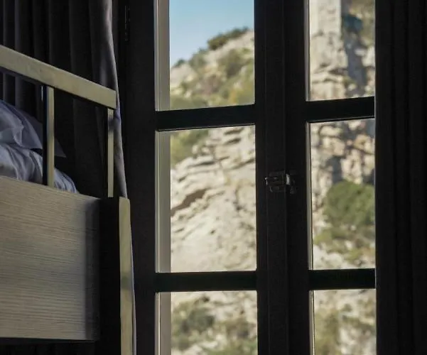 Helin's By Backpackers Hostel Berat