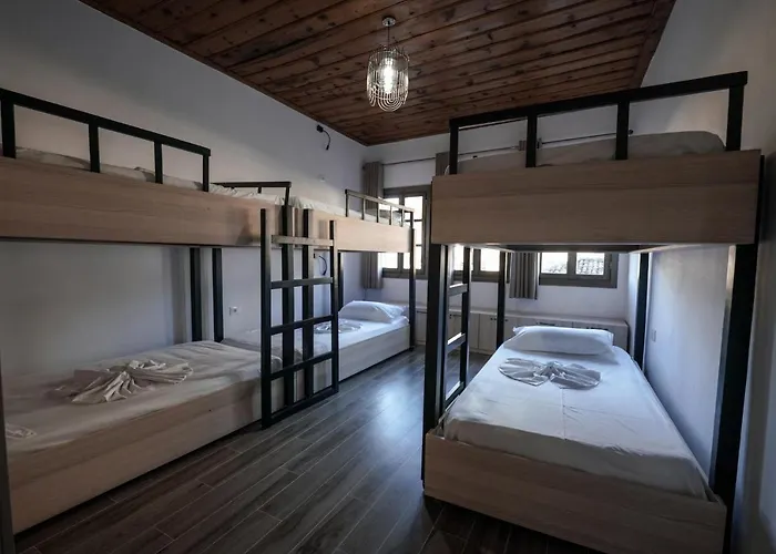 Helin's By Backpackers