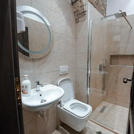 Helin's By Backpackers *