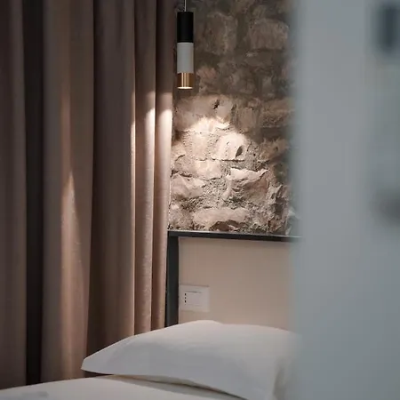 Hostel Helin's By Backpackers *